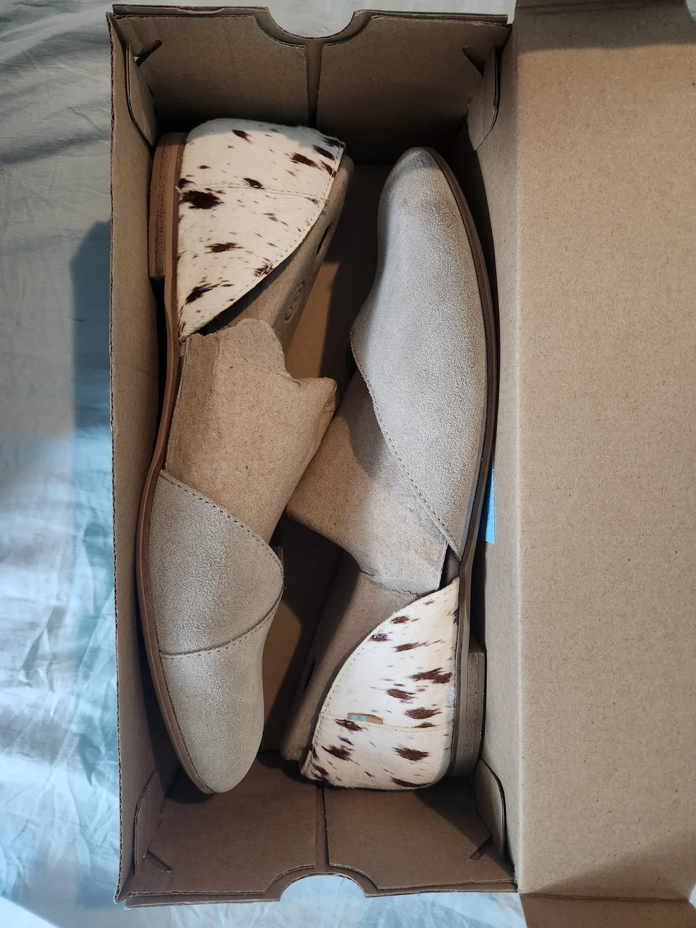 TOMS Womens Size 11: Cobblestone Suede/ Spotted Cow Hair
